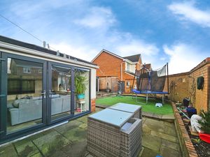 Photo 11- click for photo gallery